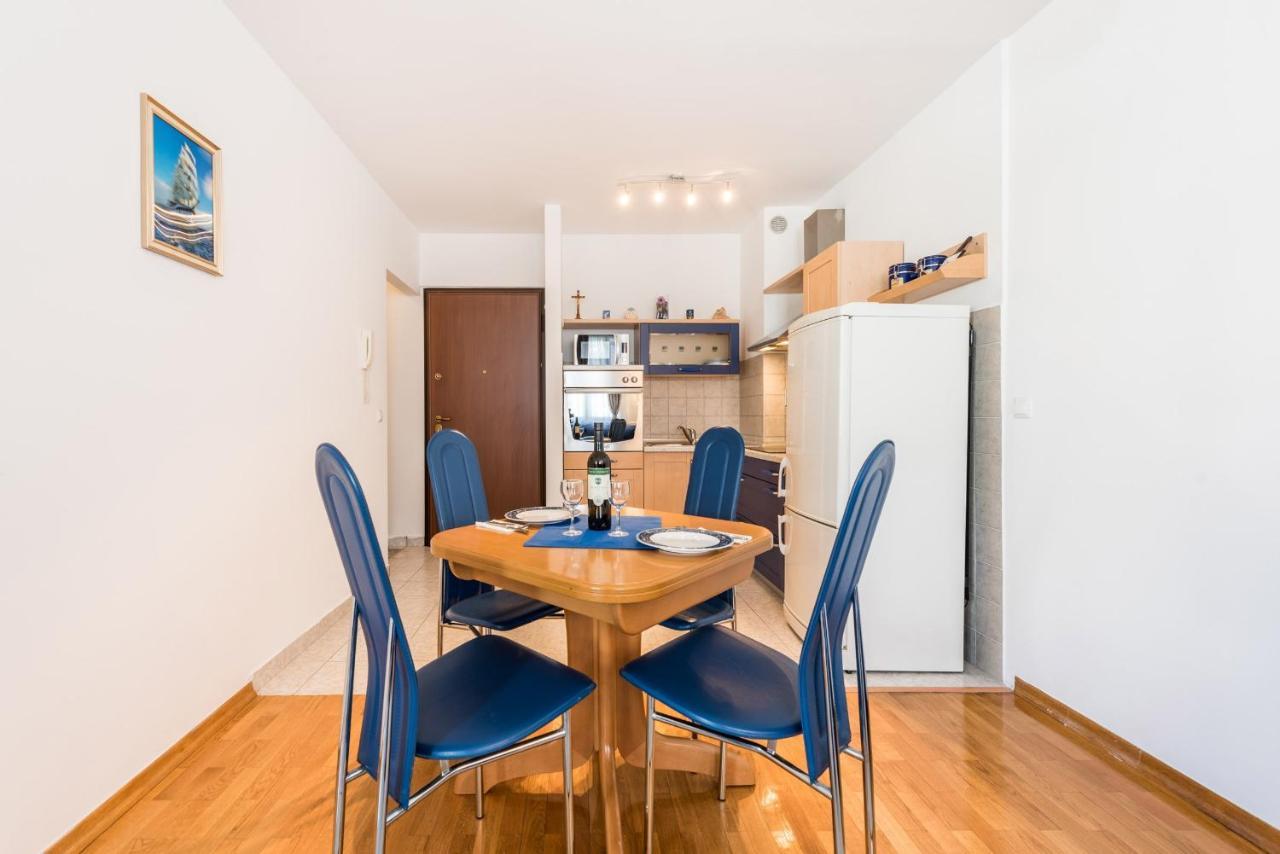 Apartment Blue Lagoon Сплит Екстериор снимка
